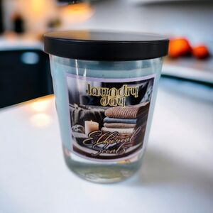 Laundry Day Wooden Wick Candle 13.5oz